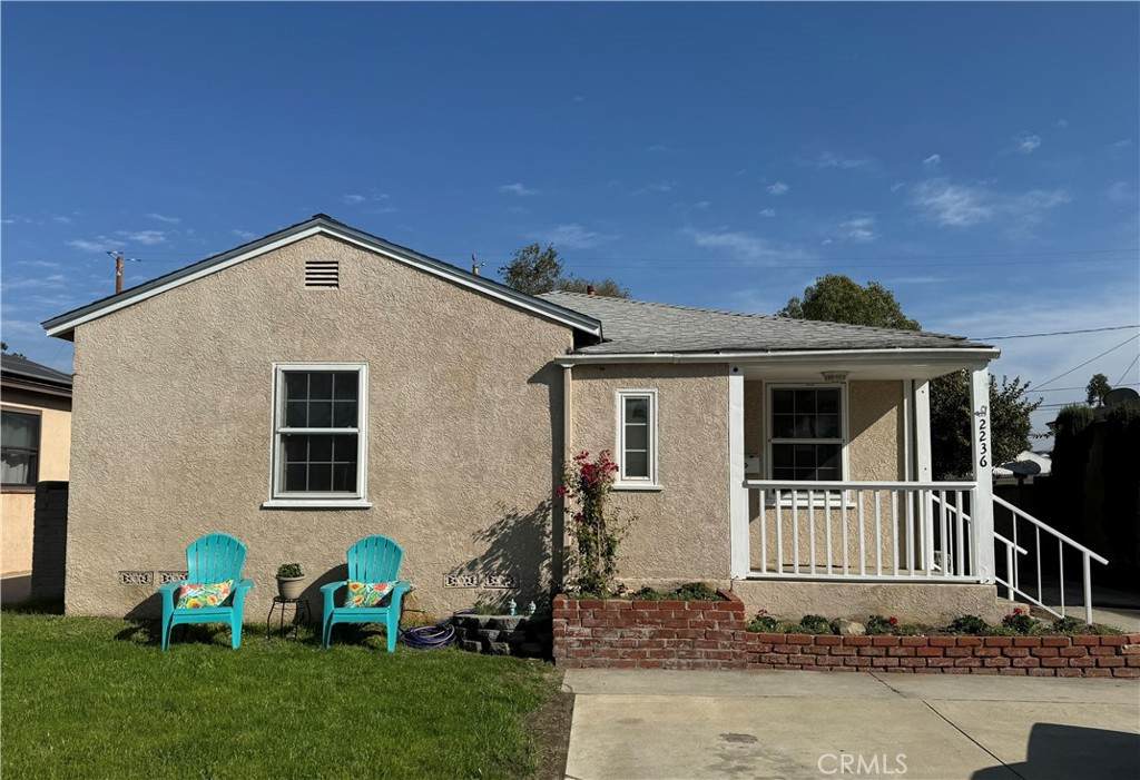 2236 Manning - Photo 1