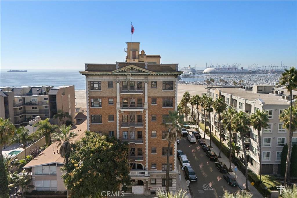 1030 Ocean - Photo 1