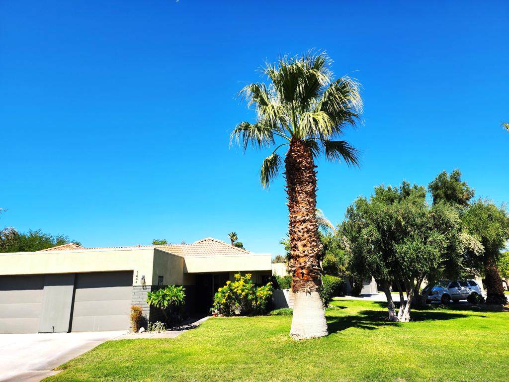 1444 Sunflower Circle - Photo 1
