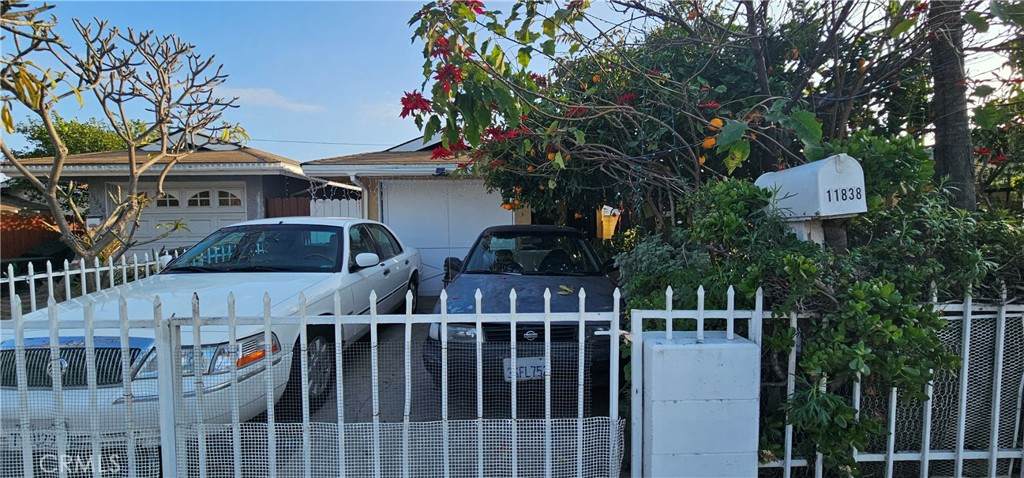 11838 166th - Photo 1