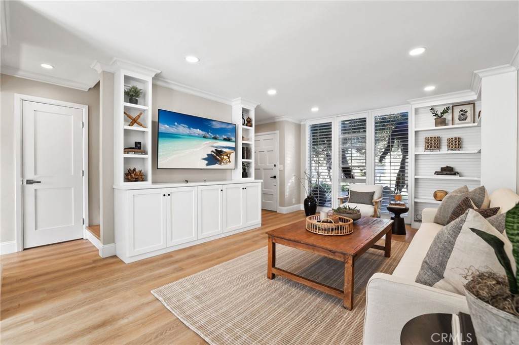 2209 Vista Huerta - Photo 1