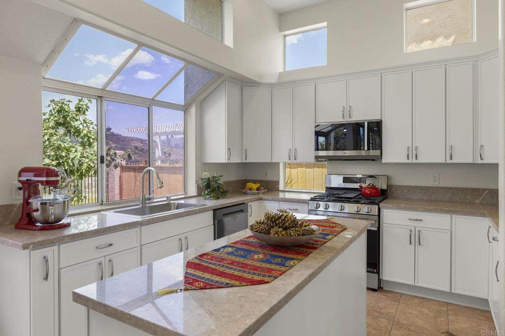 9432 Hito Court - Photo 1