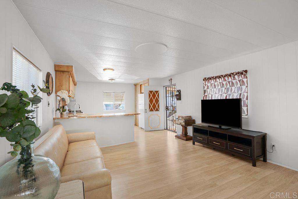 998 East Main Street - Photo 1