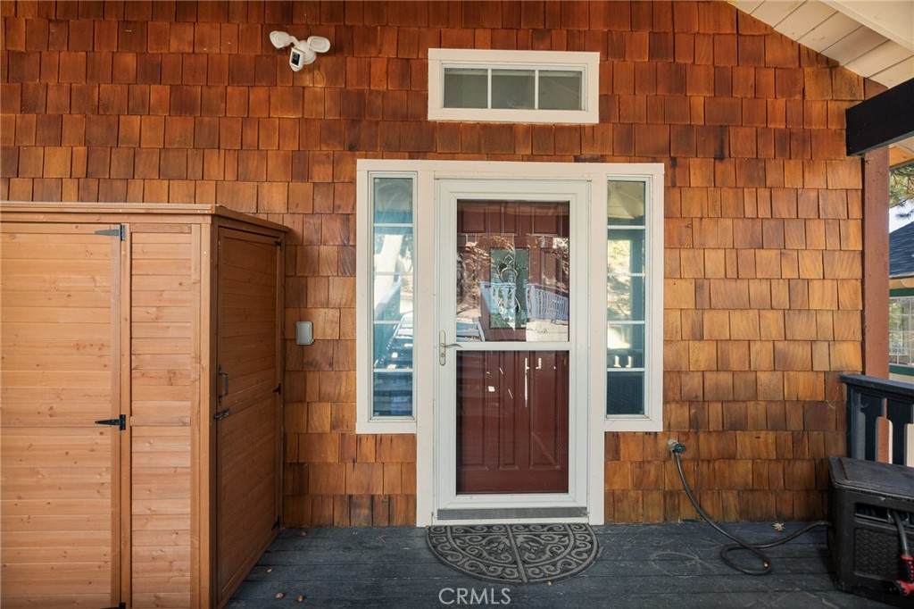 1215 Scenic Way - Photo 1