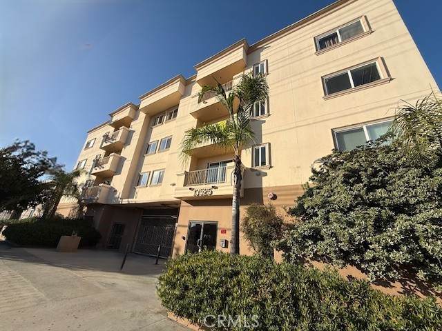 13525 Vanowen Street - Photo 1