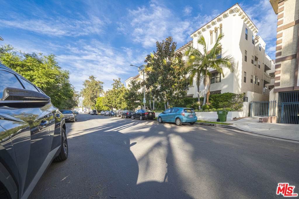 https://bt-photos.global.ssl.fastly.net/socal/orig_boomver_2_403394210-2.jpg