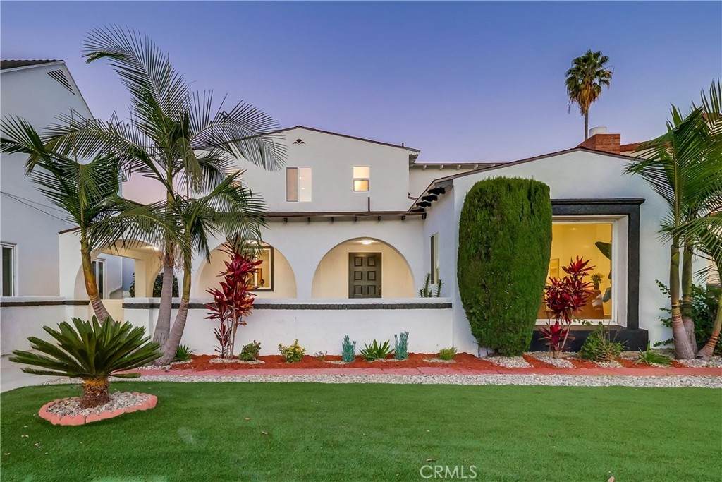 4016 6th Avenue - Photo 1