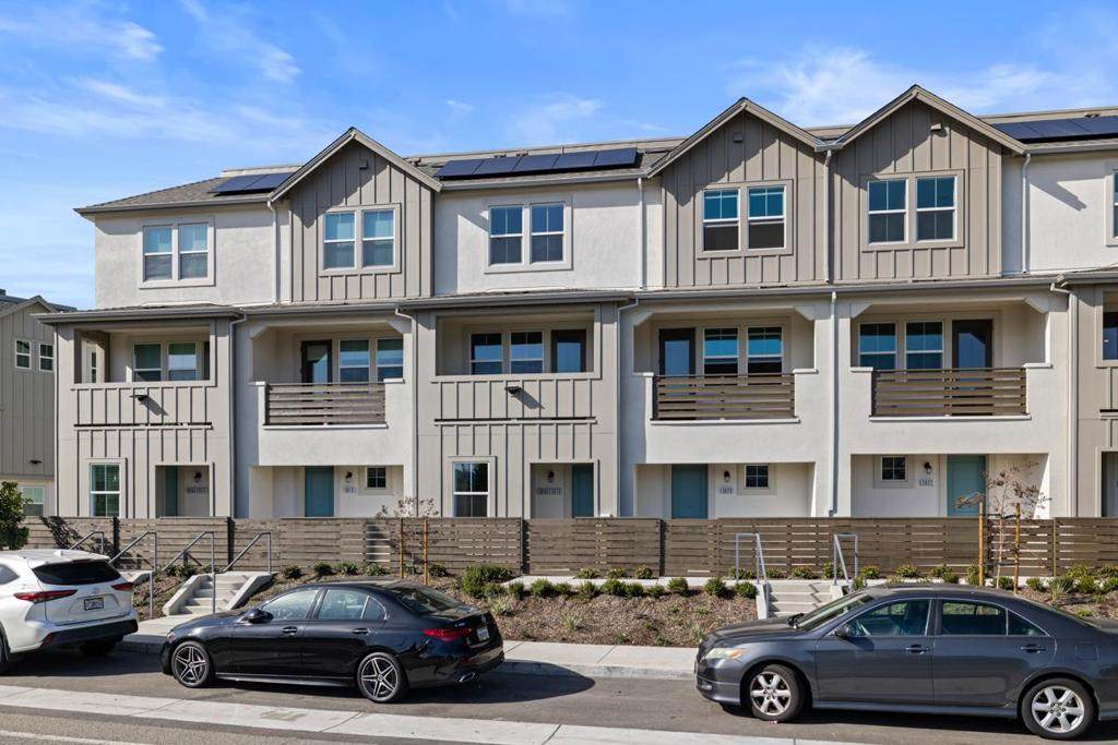  Northridge Avenue - Photo 1