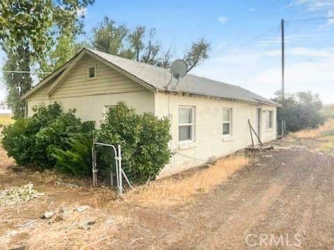 519 290 School House - Photo 1