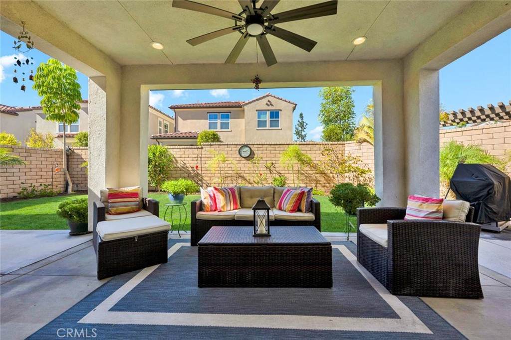 1270 Providence Loop - Photo 1