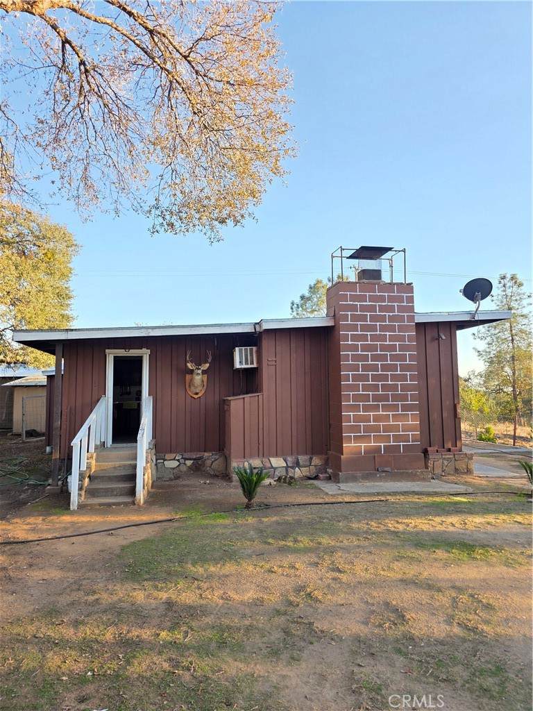 4760 Hirsch - Photo 1