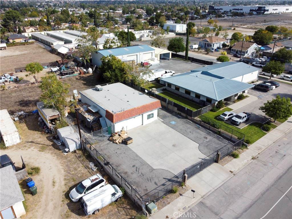 https://bt-photos.global.ssl.fastly.net/socal/orig_boomver_2_403969971-2.jpg