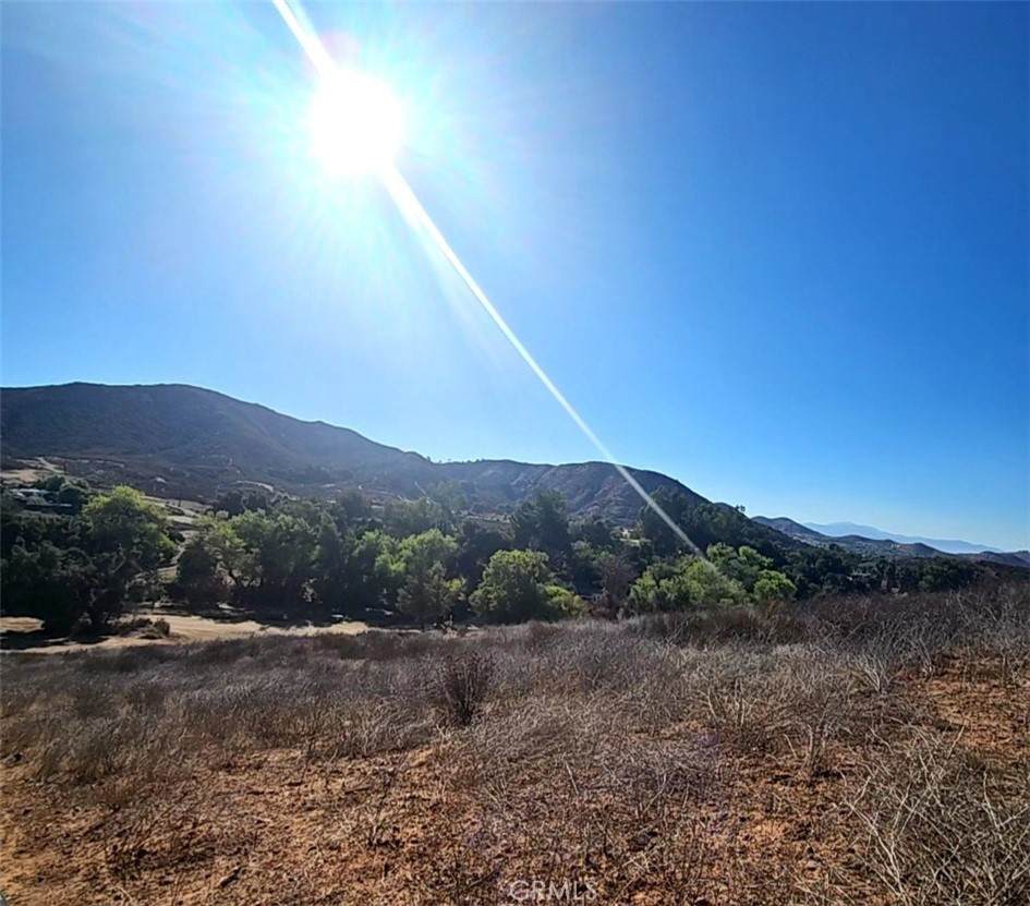 https://bt-photos.global.ssl.fastly.net/socal/orig_boomver_2_404042771-2.jpg