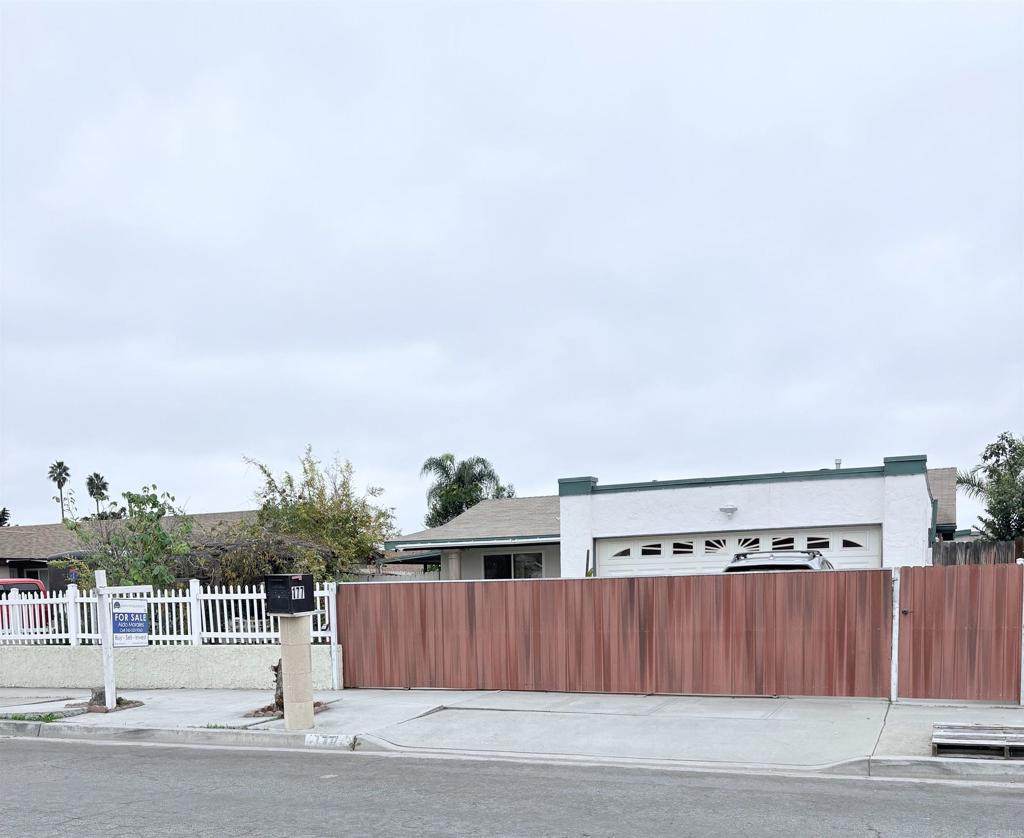 https://bt-photos.global.ssl.fastly.net/socal/orig_boomver_2_404323673-2.jpg