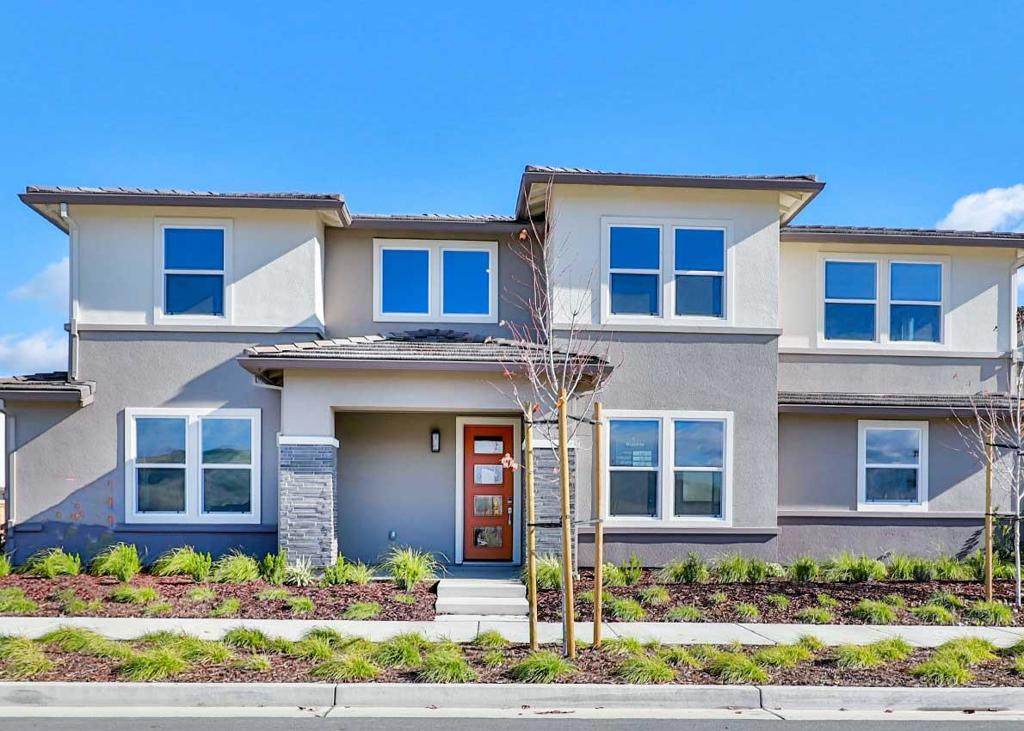 5712 Lake Club Drive - Photo 1