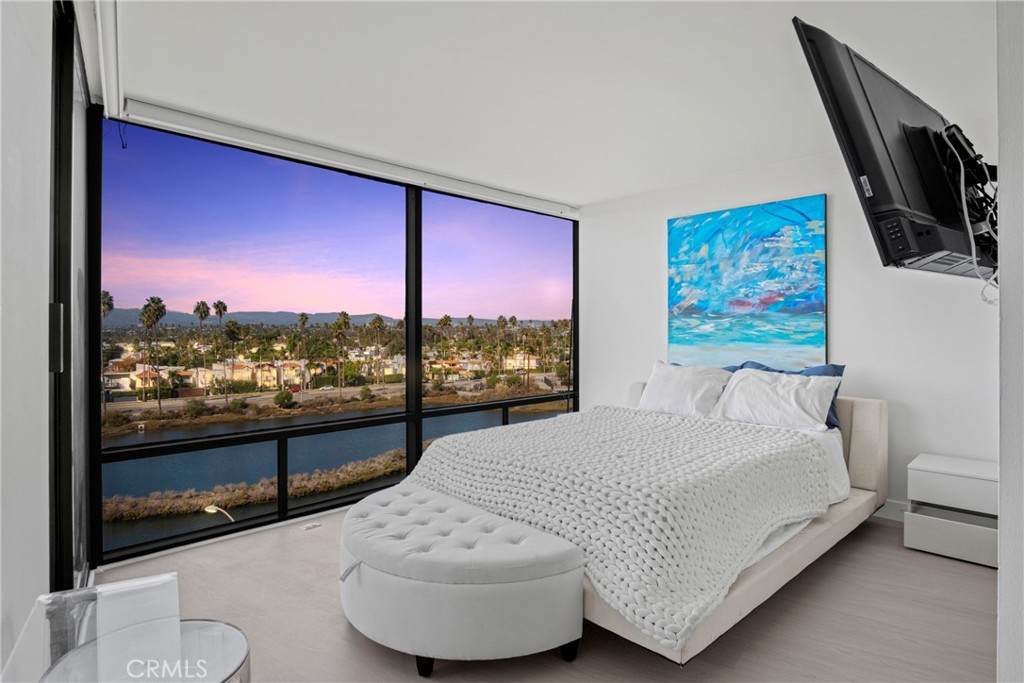 https://bt-photos.global.ssl.fastly.net/socal/orig_boomver_2_404437046-2.jpg