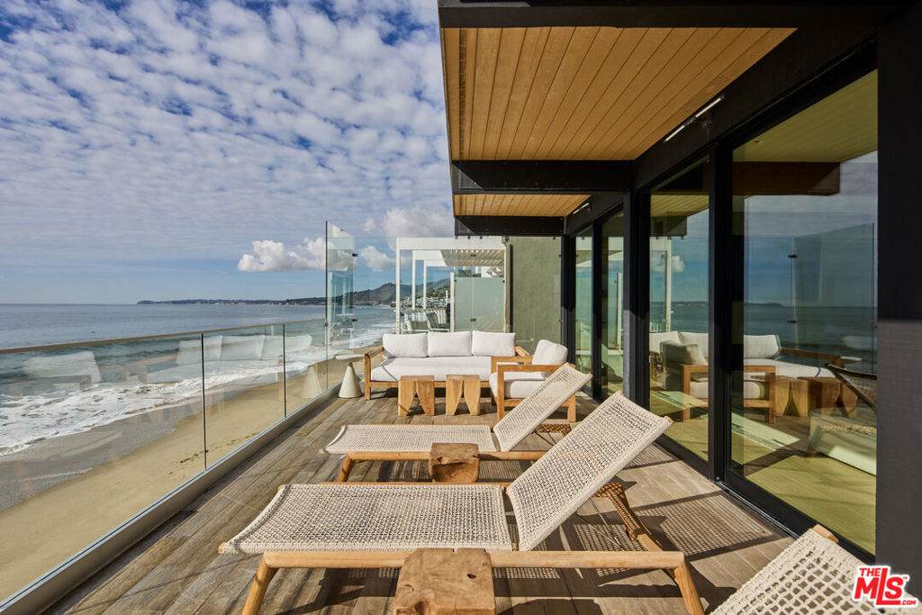 24548 Malibu Road - Photo 1