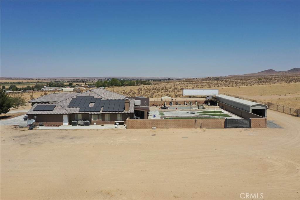 24625 Ledbury - Photo 1