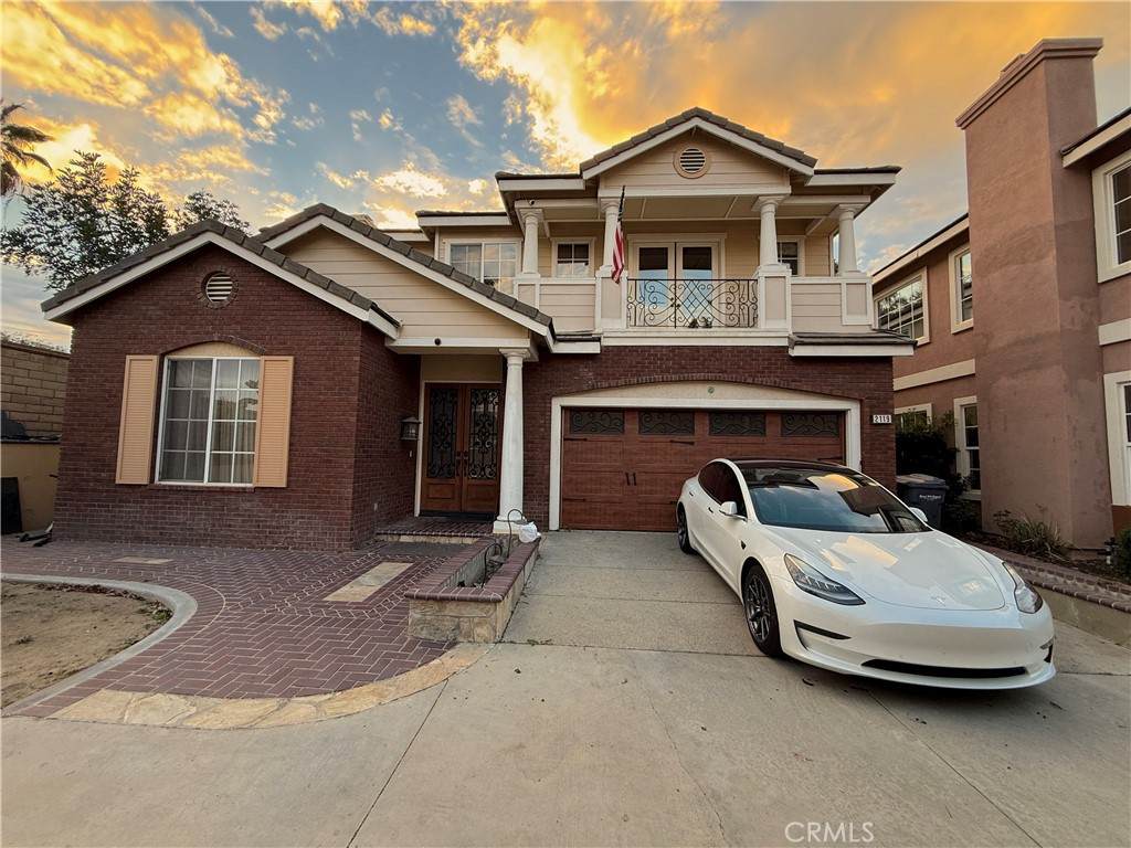 2119 Ridgeview Terrace - Photo 1