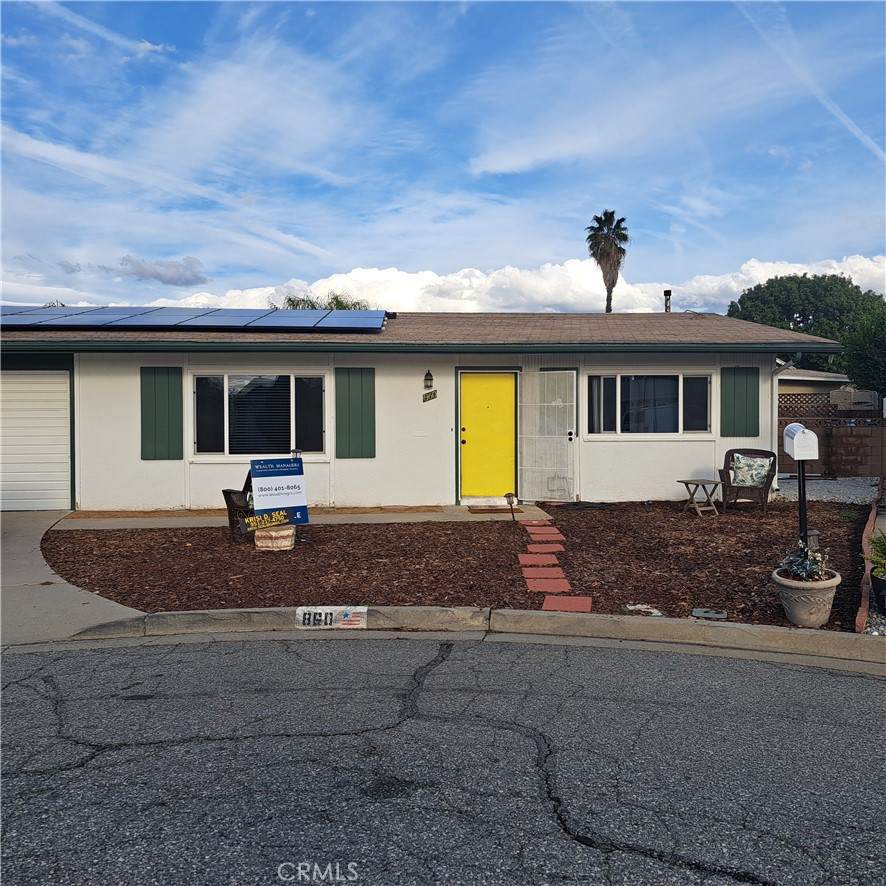 860 Alessandro - Photo 1