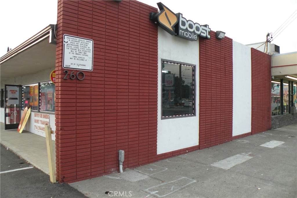 260 Tustin - Photo 1