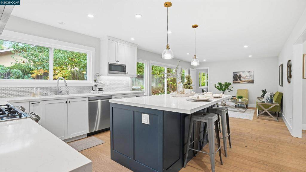 235 Appalachian Dr - Photo 1