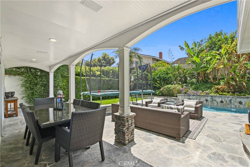 https://bt-photos.global.ssl.fastly.net/socal/orig_boomver_2_405259902-2.jpg
