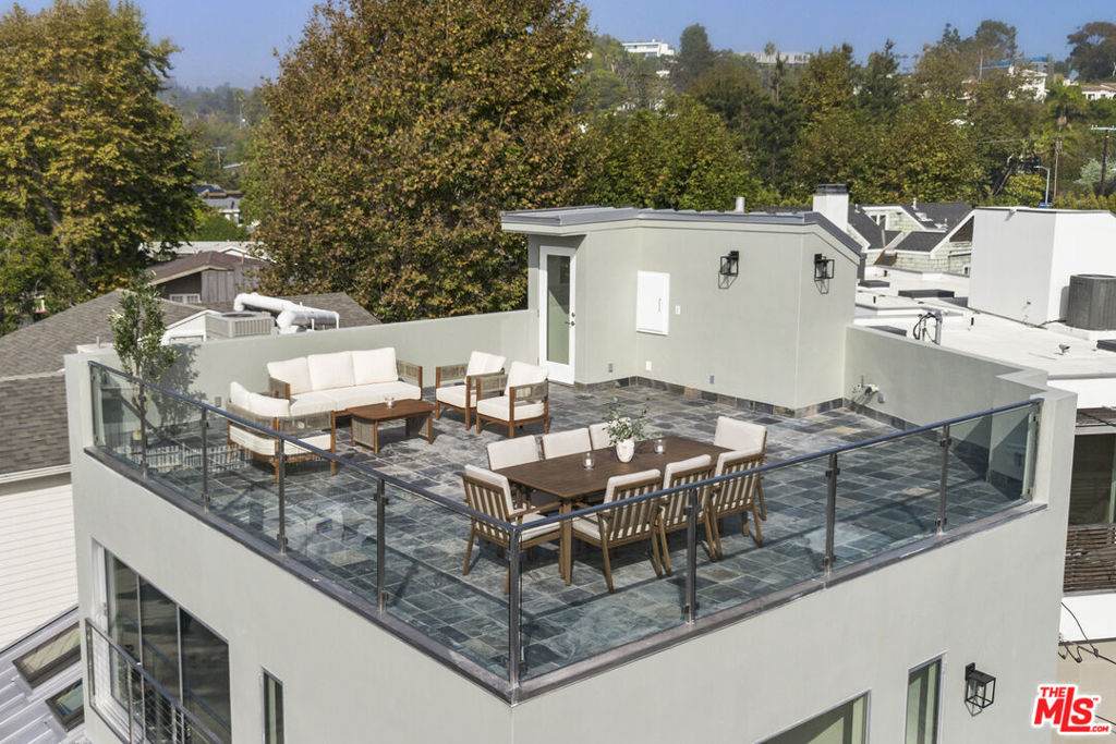 257 Entrada Drive - Photo 1