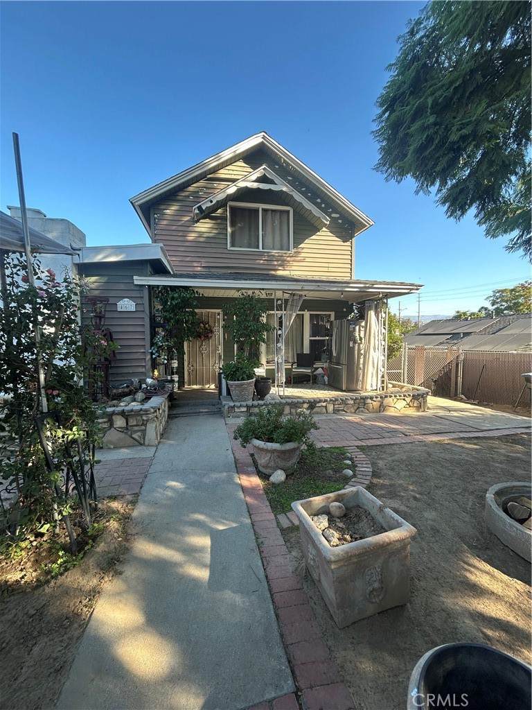 467 G Street - Photo 1