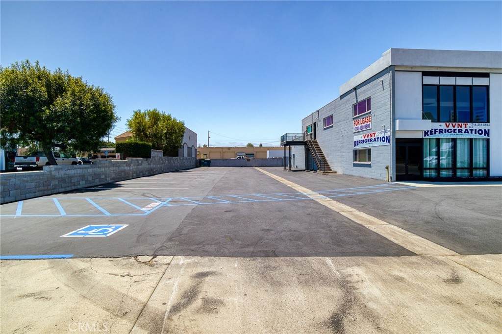 https://bt-photos.global.ssl.fastly.net/socal/orig_boomver_2_405416161-2.jpg