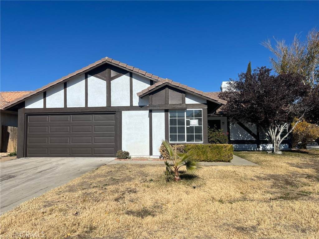 14260 Hillsborough - Photo 1