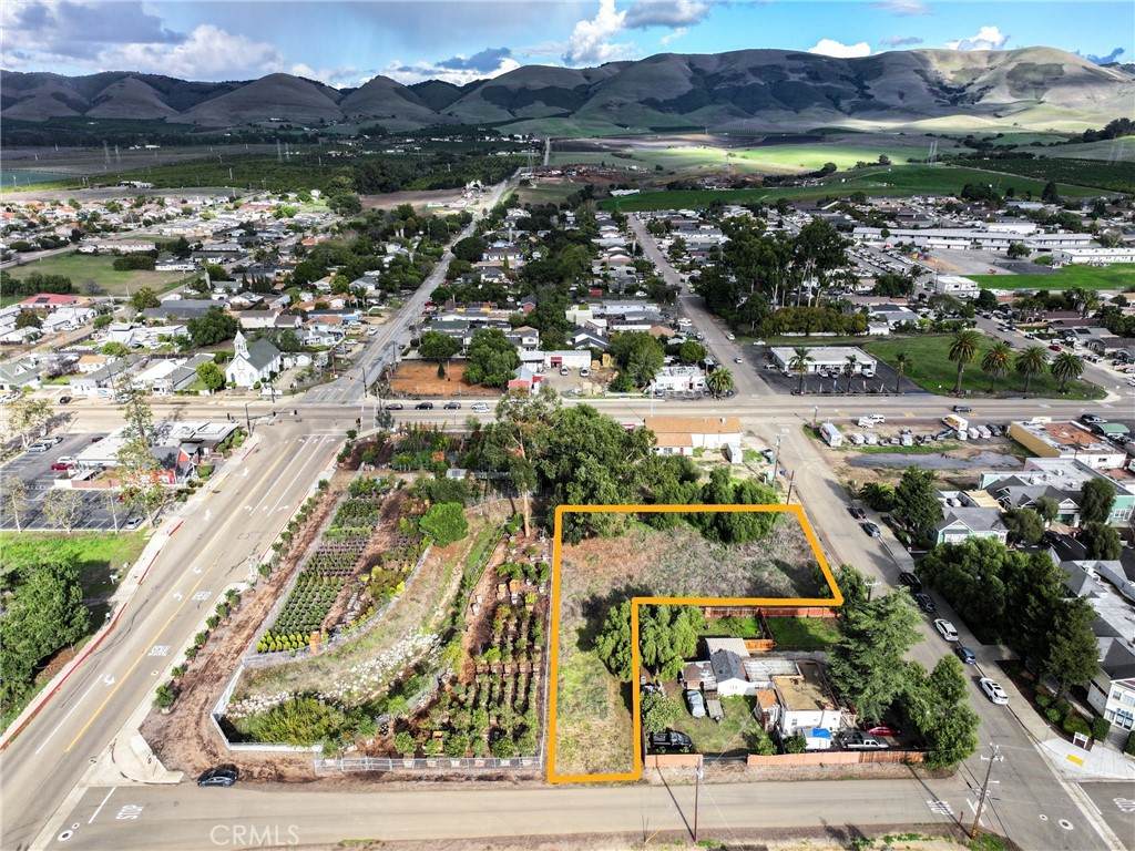 13 W Dana Street - Photo 1