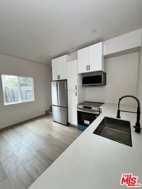 767 A Bennett Avenue - Photo 1