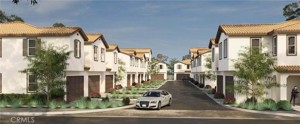 7014 Solara Way - Photo 1