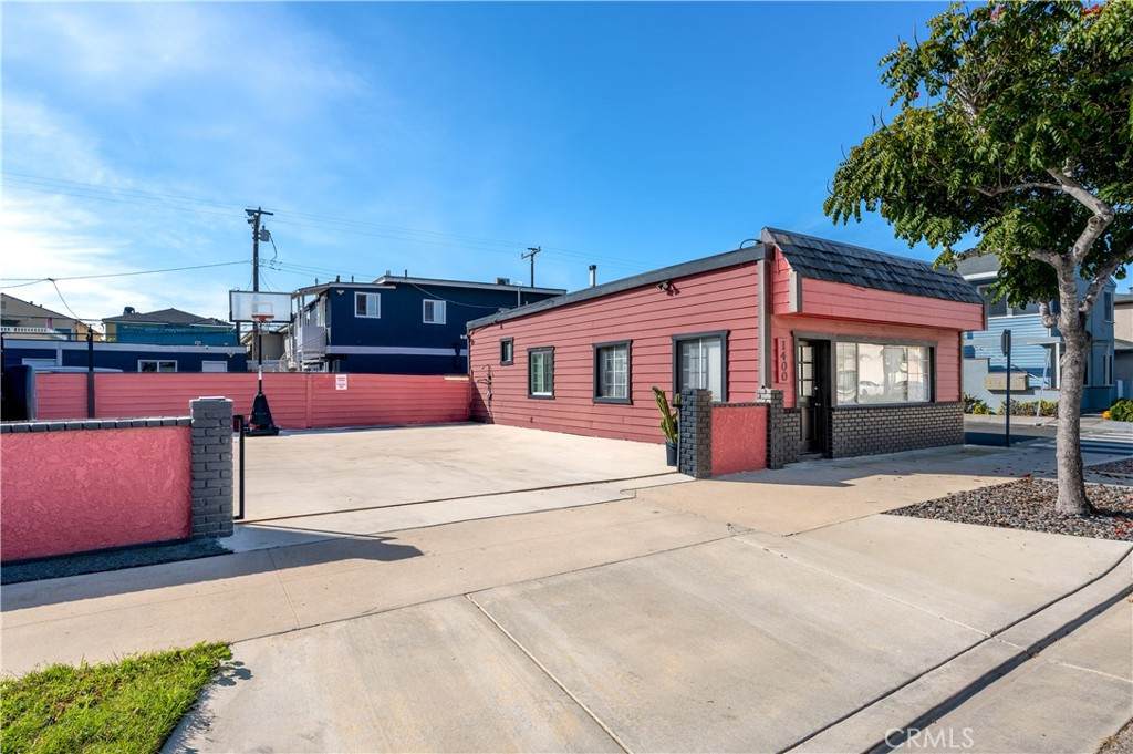 1400 Ocean - Photo 1