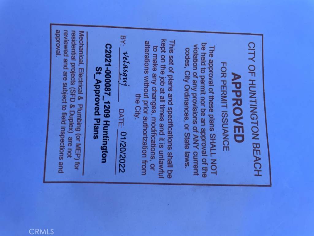 1209 Huntington Street - Photo 1