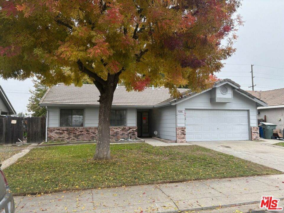 3401 Matterhorn Way - Photo 1