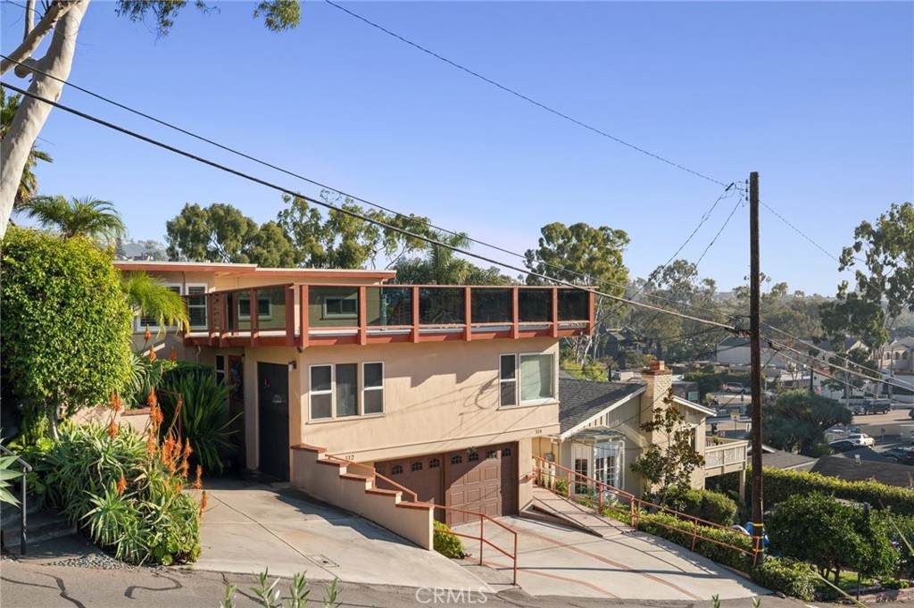 114 High Drive - Photo 1