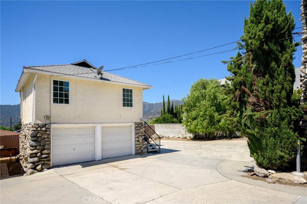 2526 Foothill Boulevard - Photo 1
