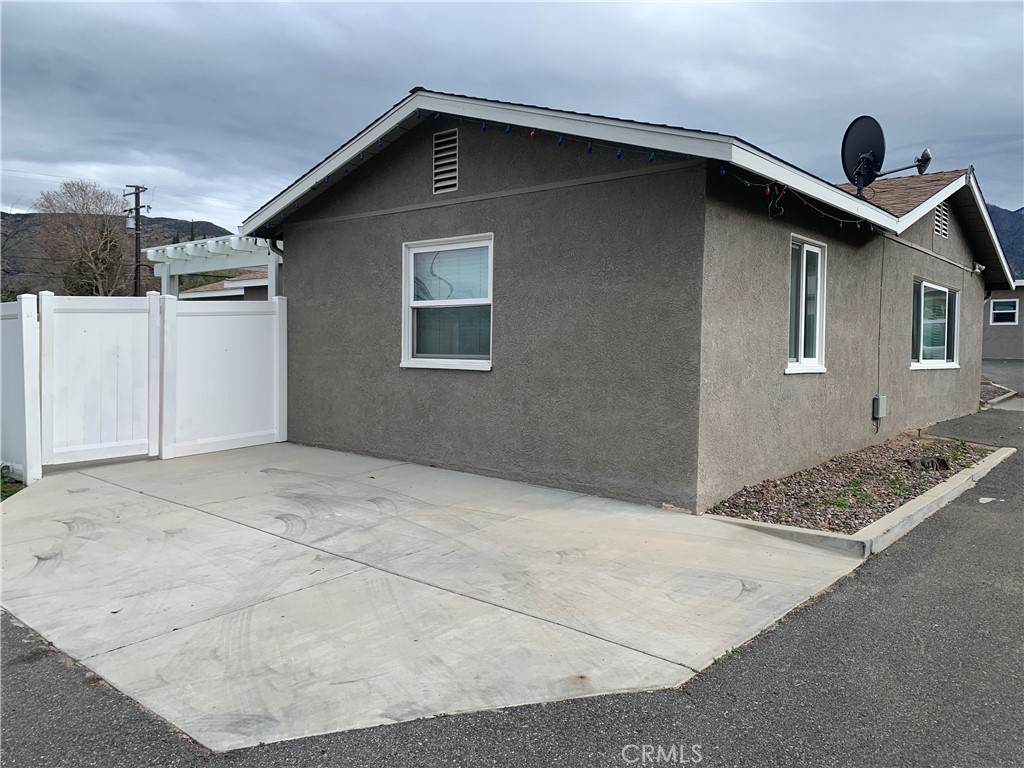 10917 Bryant Street - Photo 1