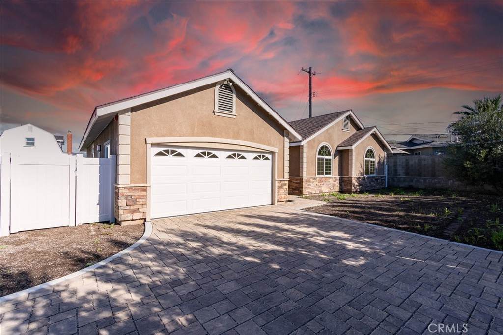 11128 Stamy Rd - Photo 1