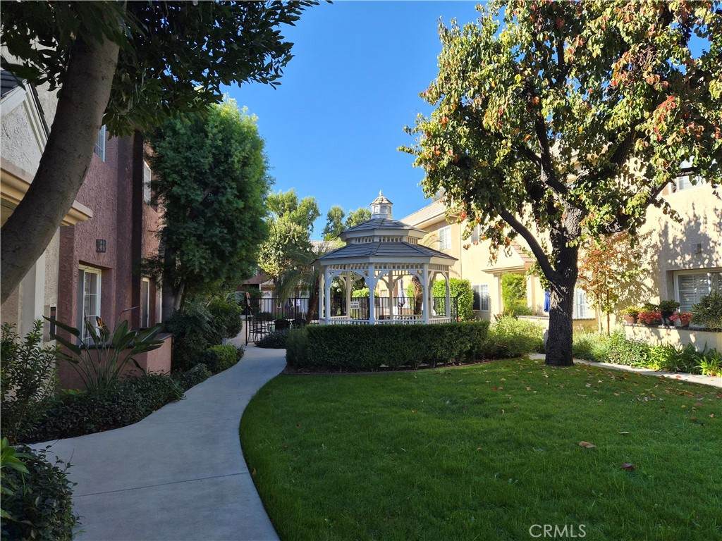 7615 Glade Avenue - Photo 1