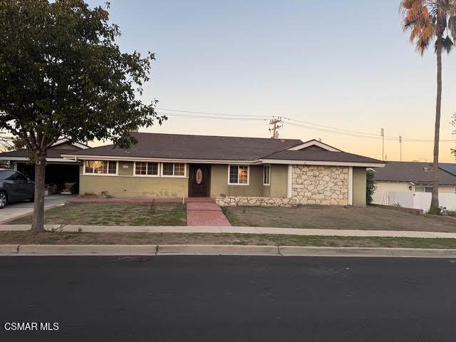 161 Teasdale Street - Photo 1