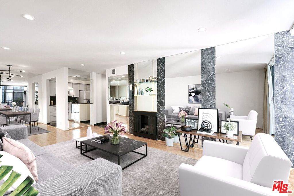 906 Doheny Drive - Photo 1