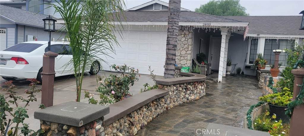 1893 Loma Bonita - Photo 1