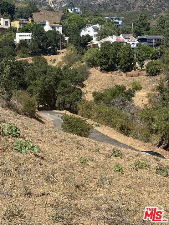 https://bt-photos.global.ssl.fastly.net/socal/orig_boomver_2_407590223-2.jpg