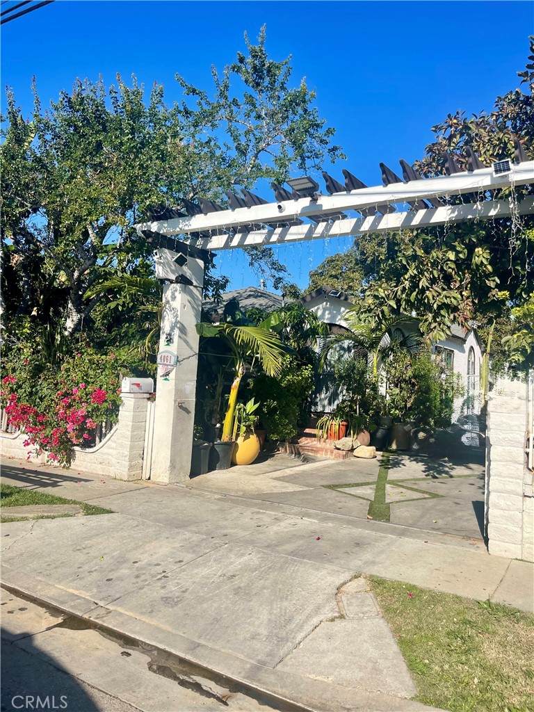 4061 101st - Photo 1