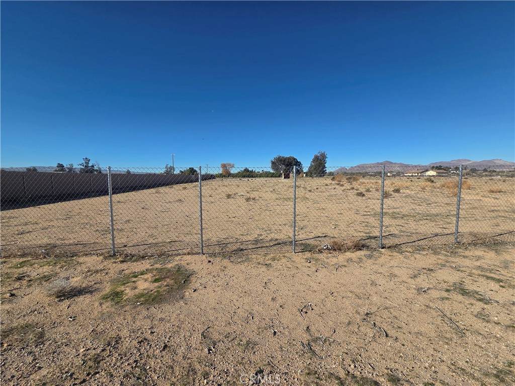 43070 Duntroon - Photo 1