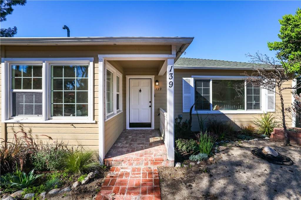 139 Ramona Dr - Photo 1