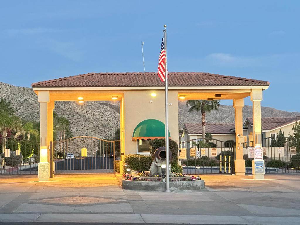https://bt-photos.global.ssl.fastly.net/socal/orig_boomver_2_408391347-2.jpg